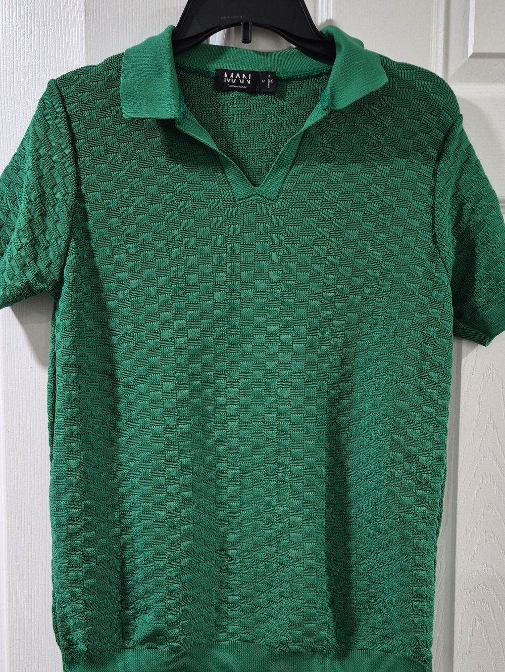 MAN Green Textured Short-Sleeve Polo Shirt